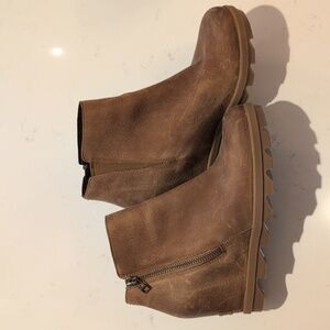 Sorel Joan of Arctic Wedge Zip Bootie Brown